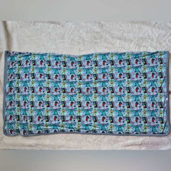NWOT Monster Inc Bamboo Blanket - Picture 4 of 7